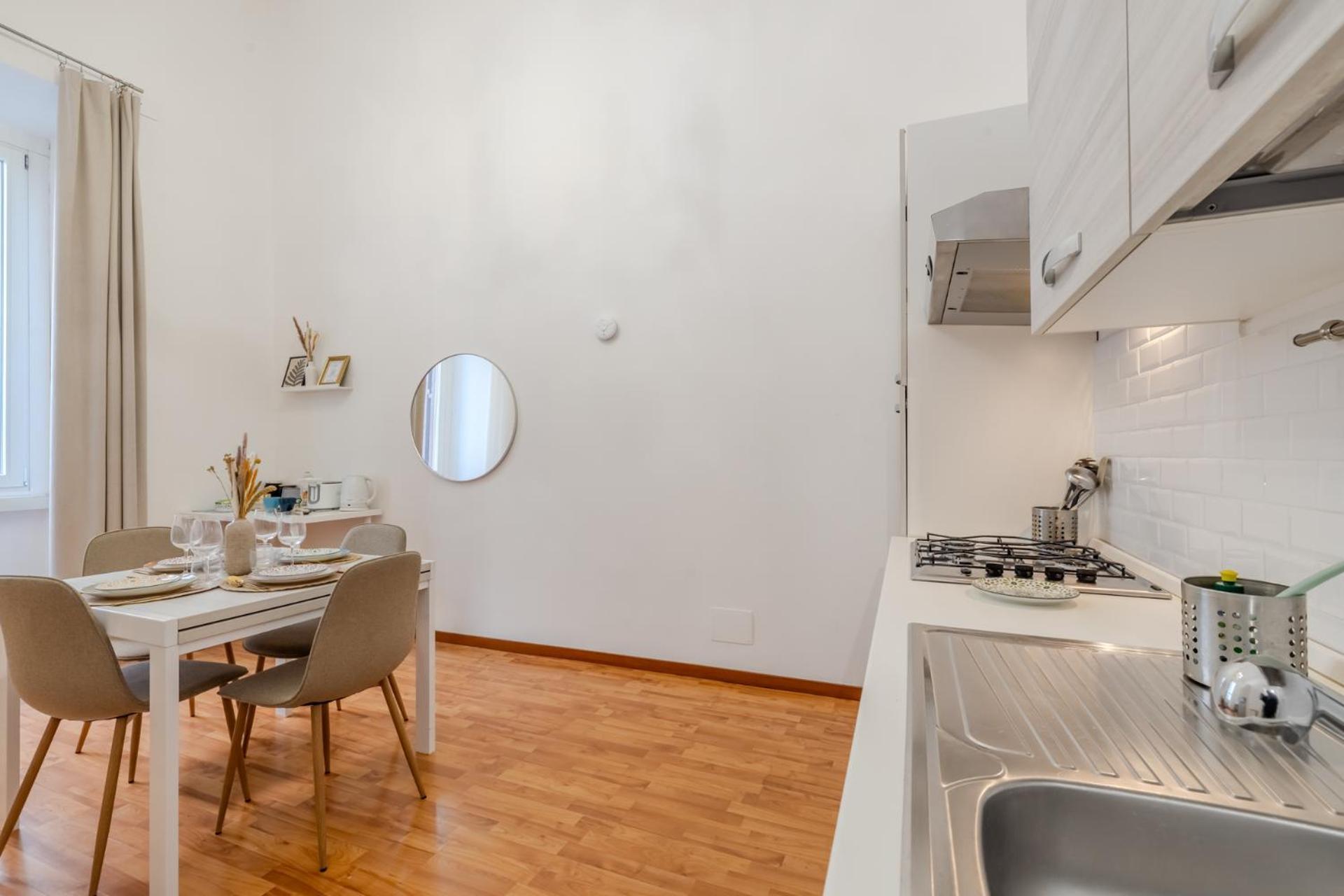 Appartamento Storico In Zona Barberini โรม ภายนอก รูปภาพ